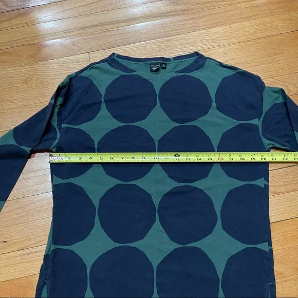 Marimekko x Uniqlo Women's Long Sleeve Tunic sz XS Green With Big Navy Dots EUC - Picture 6 of 12
